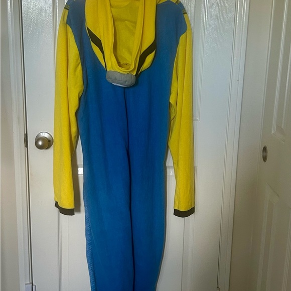 Minions Hoodie Onesies - Picture 4 of 9